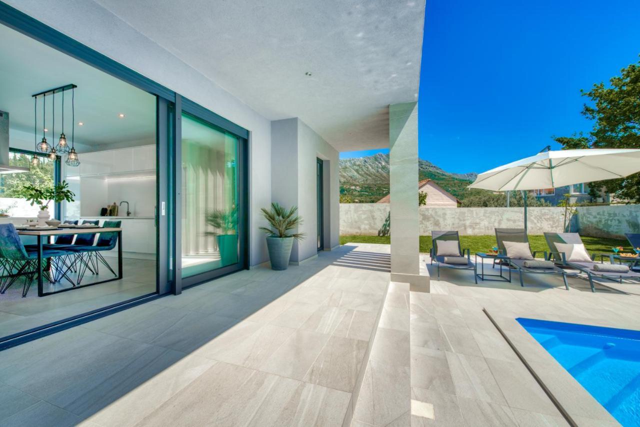 Villa Oasis - Your Luxury Home Away From Home Celopeci Екстер'єр фото