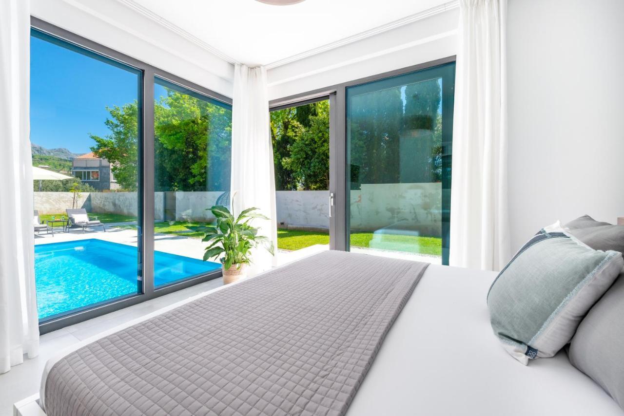 Villa Oasis - Your Luxury Home Away From Home Celopeci Екстер'єр фото
