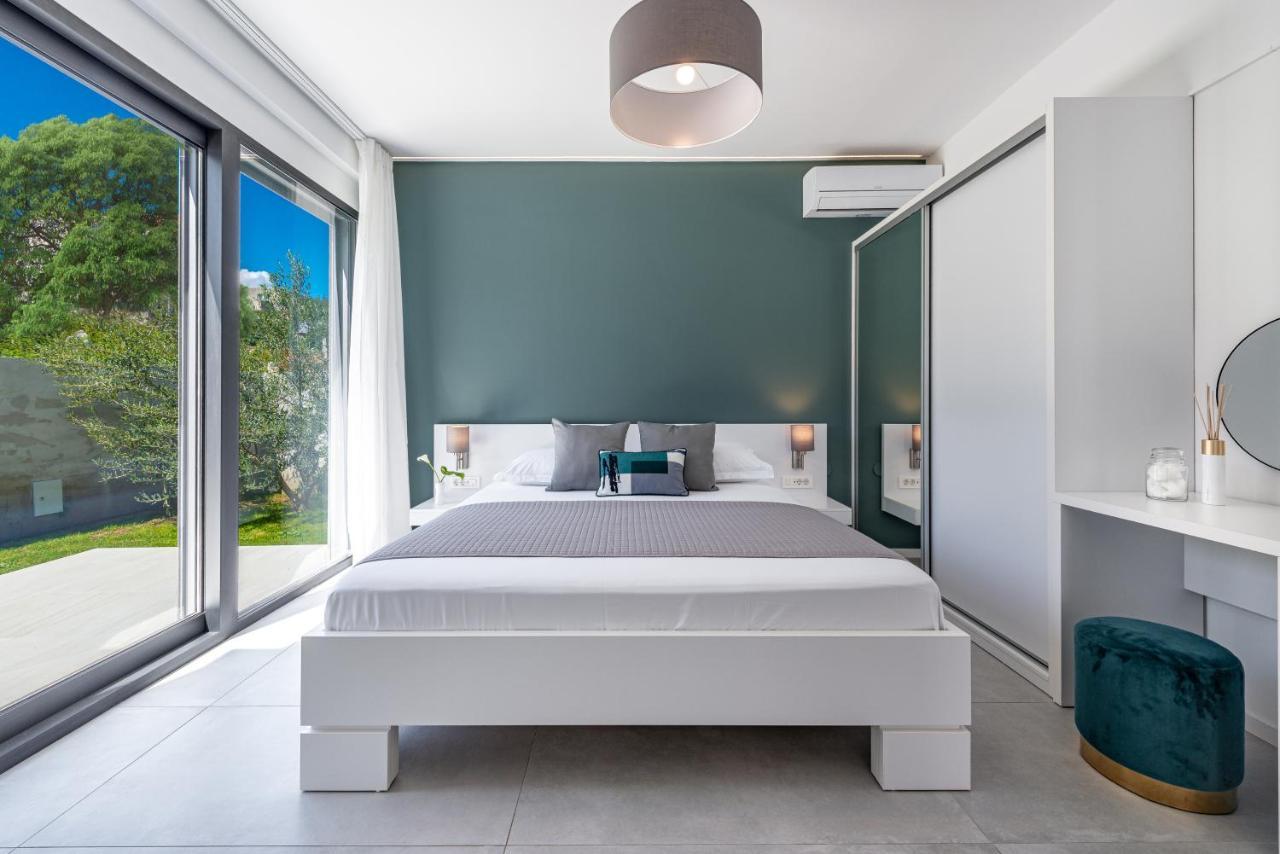 Villa Oasis - Your Luxury Home Away From Home Celopeci Екстер'єр фото