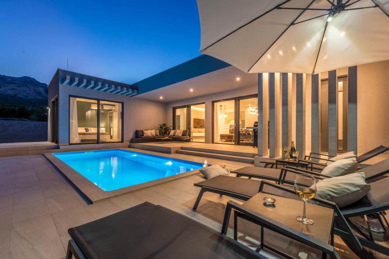 Villa Oasis - Your Luxury Home Away From Home Celopeci Екстер'єр фото